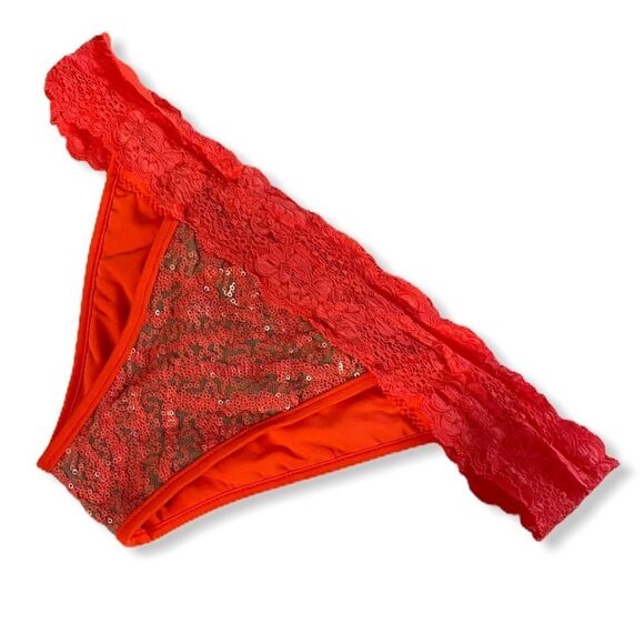 Beach Bunny Mystic Shine Bikini Bottom - Picture 2 of 9